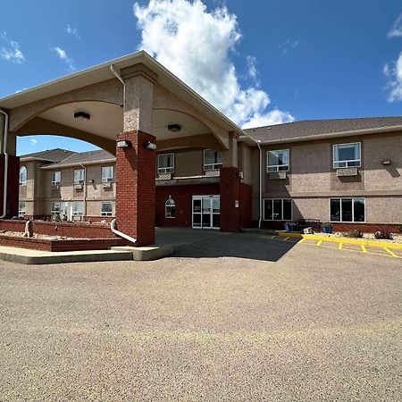 Clarion Pointe Hotel Rimbey Eksteriør billede