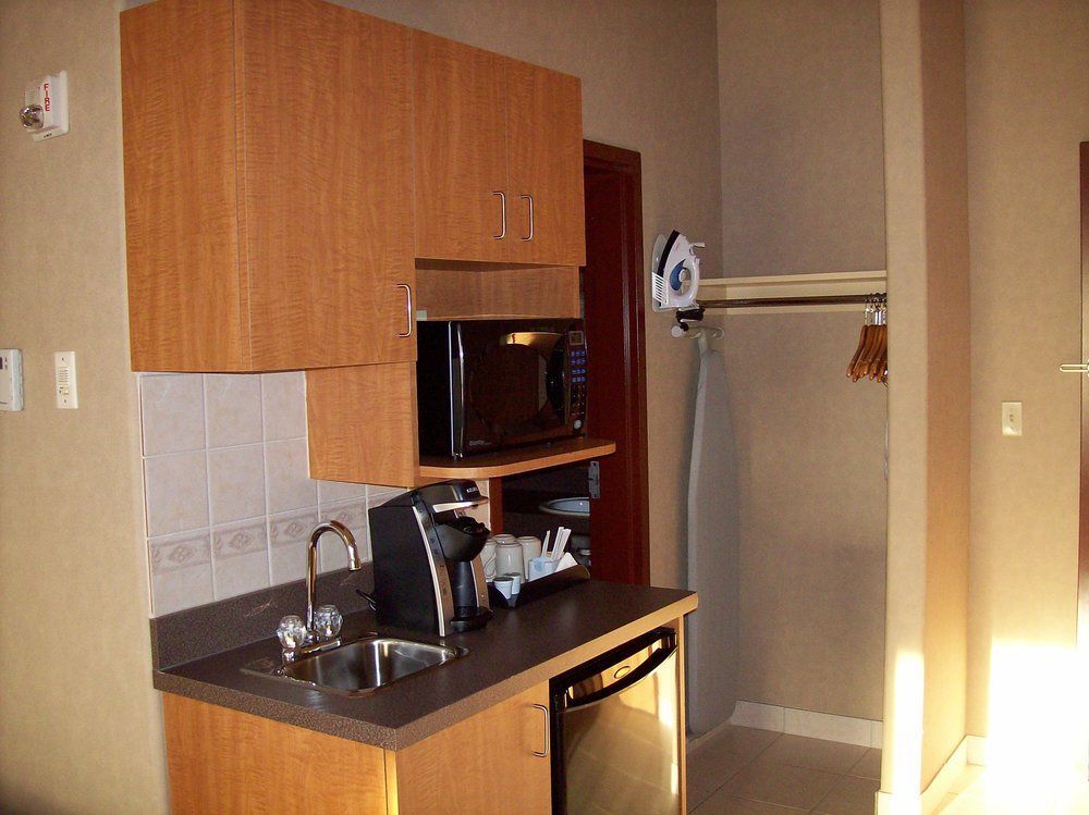 Clarion Pointe Hotel Rimbey Eksteriør billede